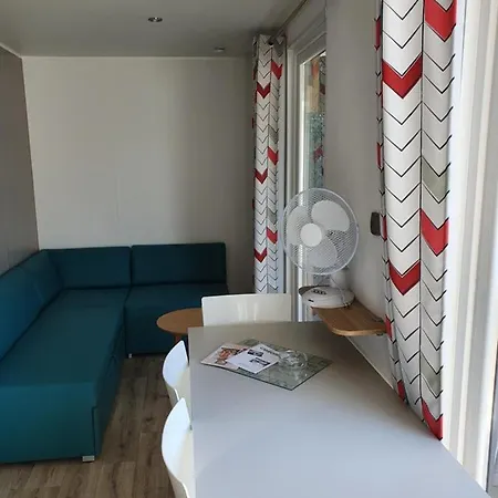 Mobile Homes By Kelair At Camping Le Littoral * Saint-Jean-d'Orbetiers