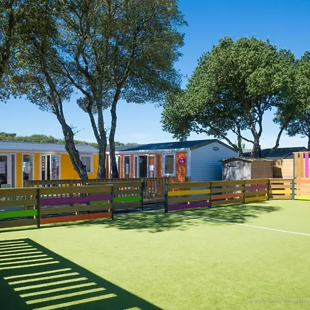 Mobile Homes By Kelair At Camping Le Littoral Campsite Saint-Jean-d'Orbetiers
